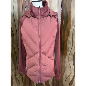 Athleta Burgundy Hooded Puffer Inlet Jacket. Size L.
